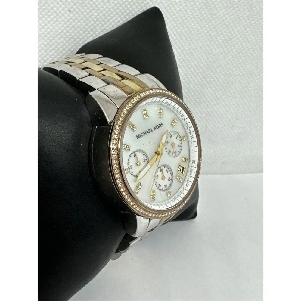Michael Kors Ritz MK5650 Women Tri-Tone Stainless Steel Analog Dial Watch NUL56